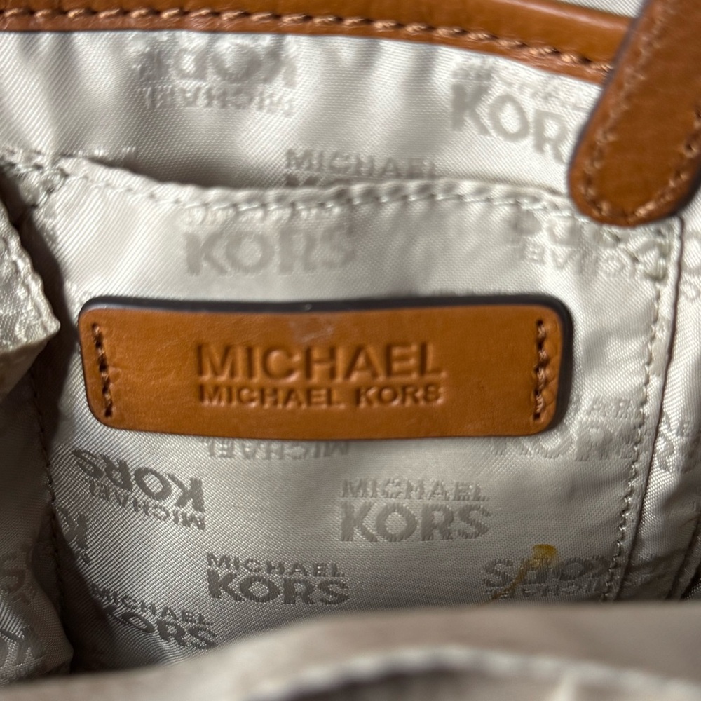 Michael Kors Mini Backpack Brown Signature Monogram Tan‎ Gold Rucksack Small Bag - Picture 6 of 11